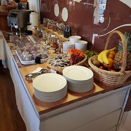 Sonnenhalde מלון Wiesen