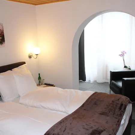 Sonnenhalde Hotel Wiesen