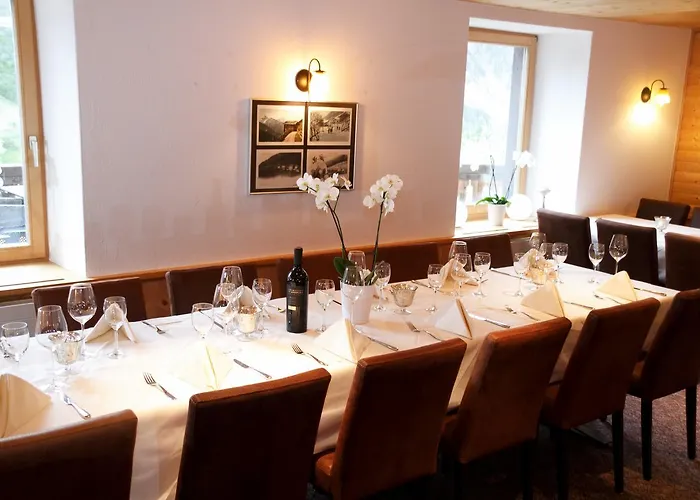 Sonnenhalde Szálloda