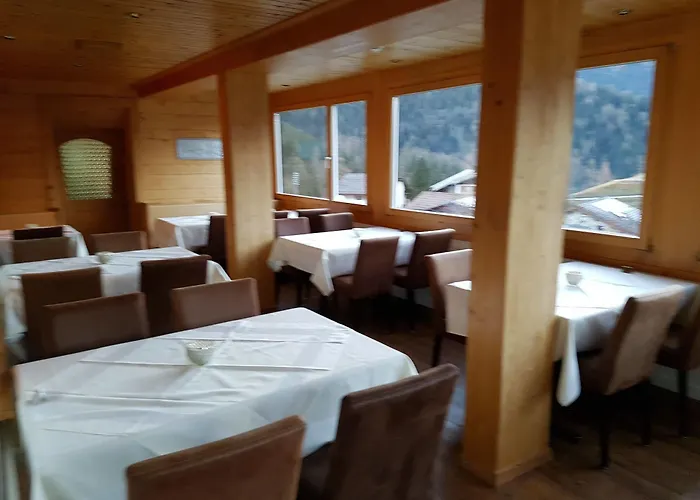 Otel Sonnenhalde Wiesen