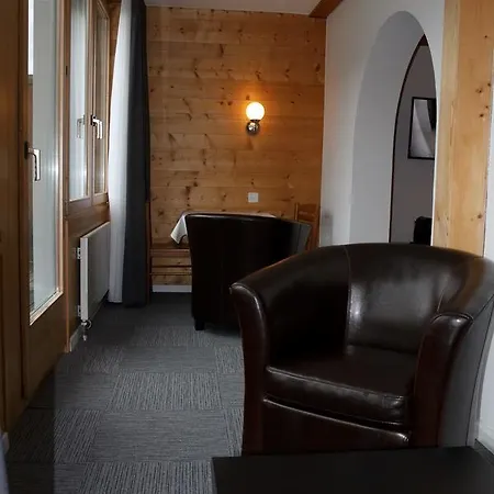 Hotel Sonnenhalde 3*