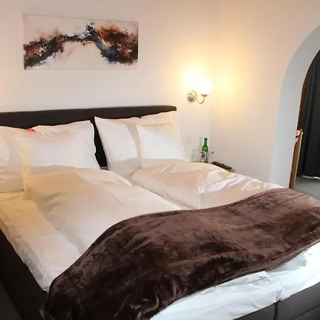 Sonnenhalde Hotel Wiesen