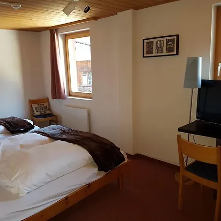 Hotel Sonnenhalde 3*